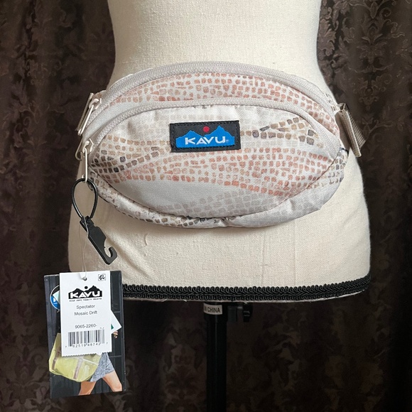 Kavu Cotton Canvas Spectator Belt / Sling Bag H20 Resistant  NWT - Picture 1 of 10